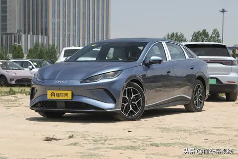 新车|售价12.98万元,比亚迪海豹06EV顶配到店,竞争小鹏MONA M03