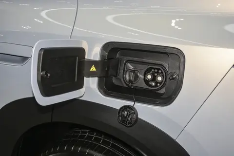 限时价10.48万起，纯电和增程都给到！埃安i60上市首月销量破万？