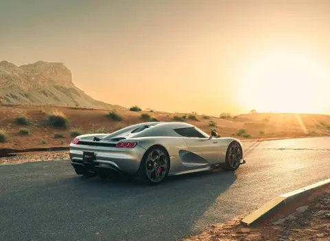 不足两百人的小公司，试图创造世界上最快、最极端的汽车