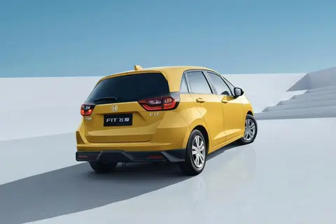 6.68万飞度不够卖？加价3100元服务费，这波操作真够“秀”的