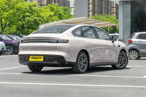 开了3个月零跑B01，从通勤、出游到长途返乡，真香！