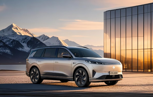 人保购车嘉年华 春驭好车启新程——中国人保携手合肥市金阳埃安汽车购车嘉年华