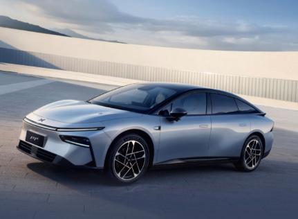 人保购车嘉年华 春驭好车启新程——中国人保携手小鹏蜀山交付中心购车嘉年华