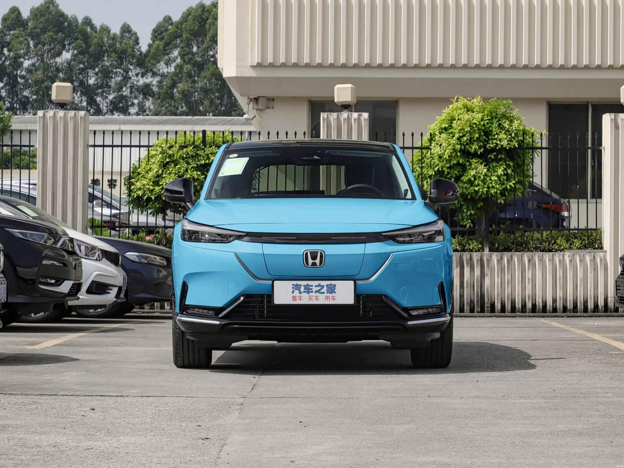敛夏余温,驭见新章——中国人保携手马鞍山伟鹏汽车购车嘉年华